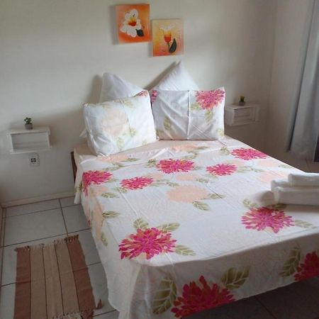مبيت وإفطار باراتي Dani'S House - Hospedagem Familiar المظهر الخارجي الصورة