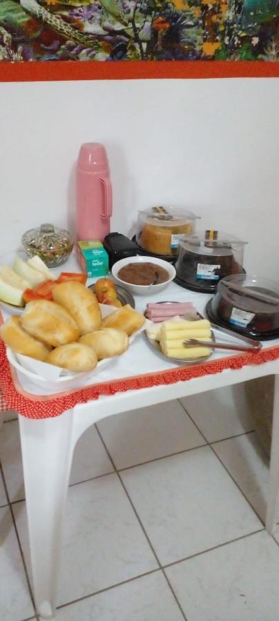 مبيت وإفطار باراتي Dani'S House - Hospedagem Familiar المظهر الخارجي الصورة